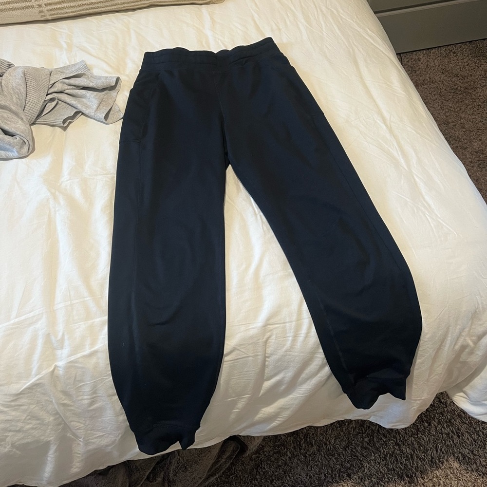 Black Fabletics ThermaFlex High-Waisted Pocket Jogger